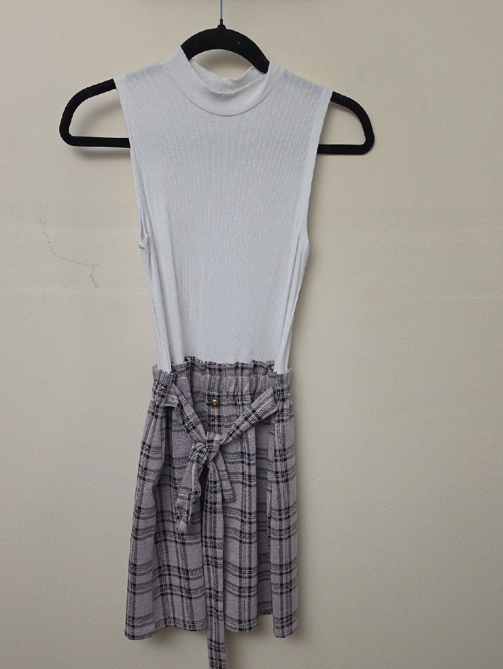 Haley & June White Ribbed Mock Neck Tank & Purple Plaid Bottom DRESS Sz S